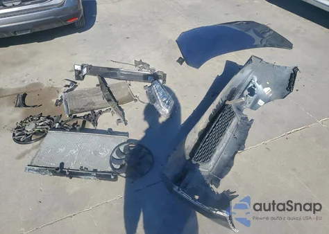 2016 Nissan Rogue S z USA, uszkodzony, nr VIN 5N1AT2MT8GC738404